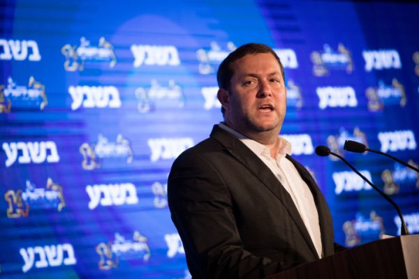 יוסי דגן מתפוצץ: "מישהו יצא מדעתו"