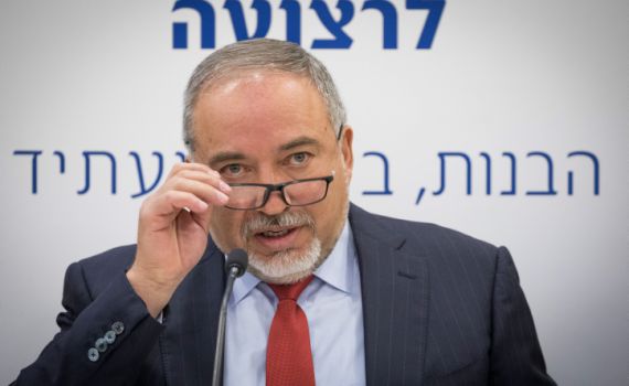 התנהלות הבית היהודי- כמו של מפלגת התחייה ב-92'