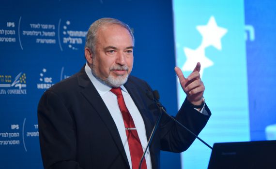 ליברמן מודה: "להבטחות שלי לא היה כיסוי"