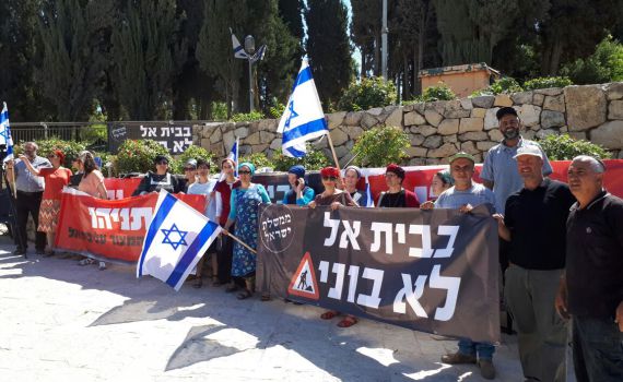 "ראש הממשלה שחרר אותנו – תן לנו לבנות"