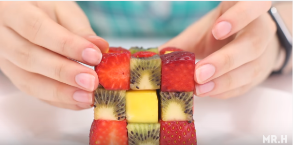 צפו: 7 דברים מטורפים שאפשר להכין מפירות