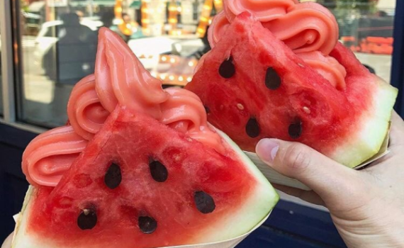 זה הלהיט המתוק והחדש שכובש את העולם הקיץ