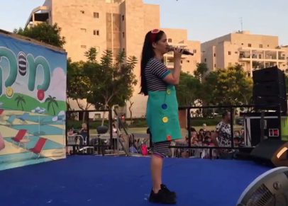 צפו: כוכבת הילדים קיבלה בשורה קשה ועלתה להופיע