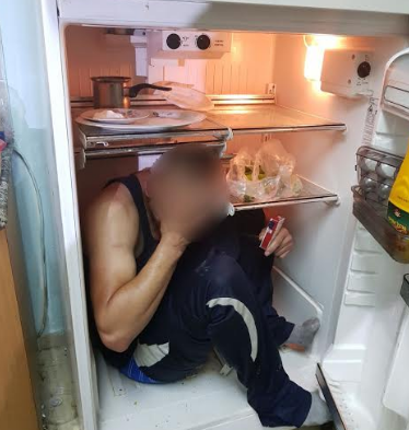 השוטרים נדהמו: שב"חים במקרר ובארונות. תיעוד