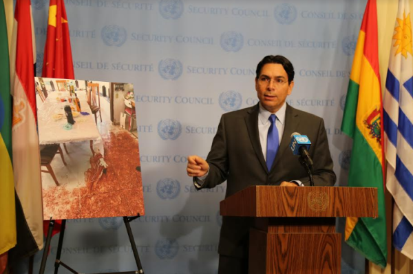 דנון הציג תמונה במהלך נאומו וזעזע את הנוכחים