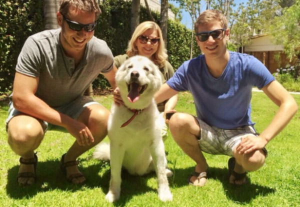 יאיר נתניהו מסעיר את הרשת בגלל הכלבה קאיה