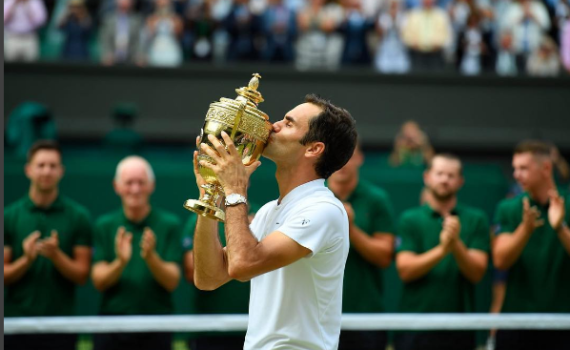 שלא ייגמר לעולם: פדרר זכה בוימלבדון בפעם ה-8