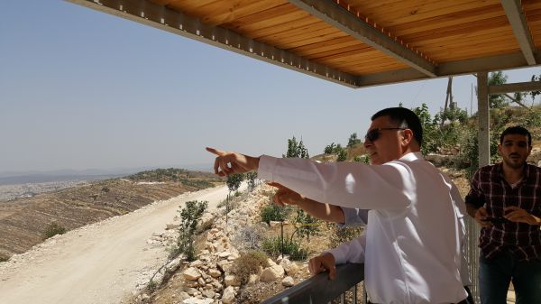 סער בנתיב האבות: "להוכיח לגורמים שפונים לבג"ץ שמדינת ישראל מחזקת ההתישבות"