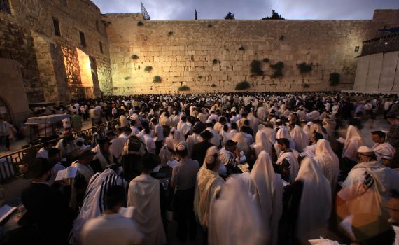 מילא שיתבטל, אבל למה שהצום יהפוך ליום טוב?