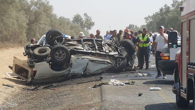 תאונה קשה: 5 פצועים בהתהפכות רכב ליד תקוע