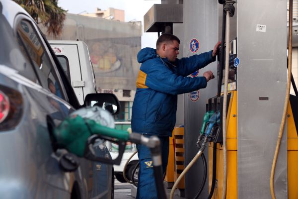 בליל תשעה באב: זינוק במחירי הבנזין