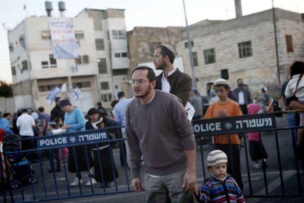 מאות בני"שים שהו הלילה בבית המכפלה
