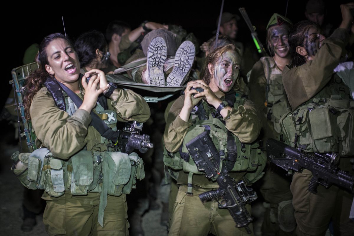 נורה אדומה: המתירנות בצבא תחריב אותנו