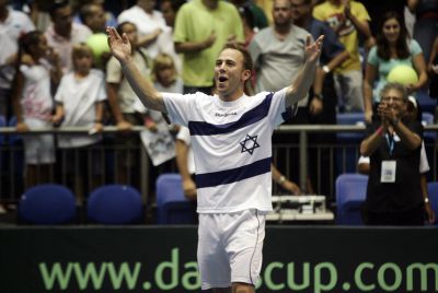 לא יאמן: נצחון אדיר לדודי סלע בווימבלדון