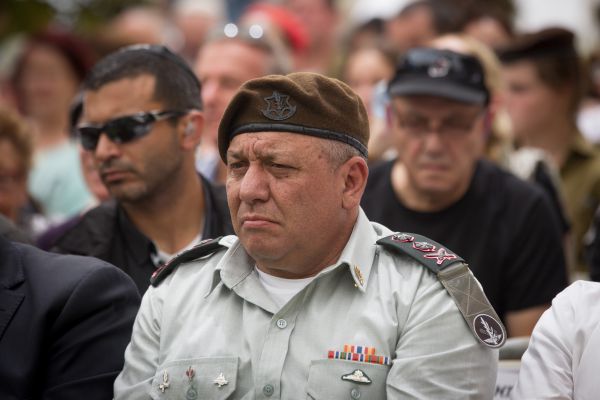 זעם בימין: "להשאיר את שולחן המטכ"ל נקי מכיפות"