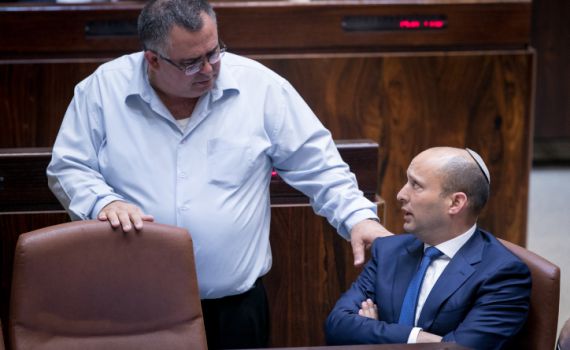 ביטן על בנט: "כבר לא לוקחים אותו ברצינות"