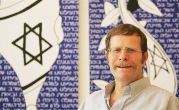 אברהם ליפשיץ: שתי גישות שונות לדרך