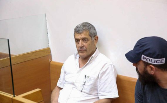 המשטרה: להעמיד לדין 6 בכירים בהם מקורבי נתניהו