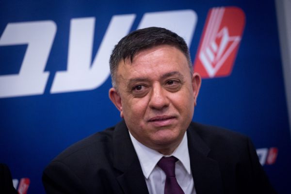 גבאי: "הילדים שלי צנועים, הם לא ירצו מאבטחים"