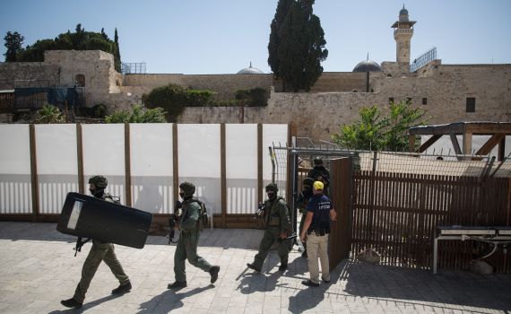 חרפה: הר הבית נפתח למוסלמים אך סגור ליהודים