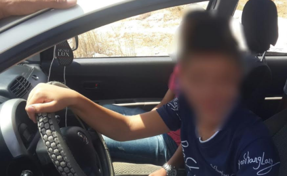 השוטרים נדהמו לגלות מי נוהג ברכב