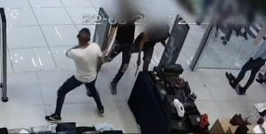 תיעוד קשה: נערים תקפו מוכר ועיוורו אותו בעין אחת