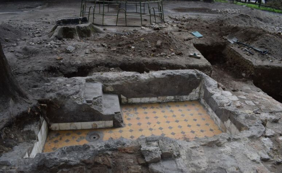 אחרי שנחרבו בשואה: נחשפו מקוואות בית הכנסת הגדול