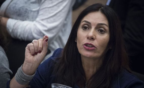 מירי רגב תוקפת את ימינה: סמוטריץ' גזען והומופוב