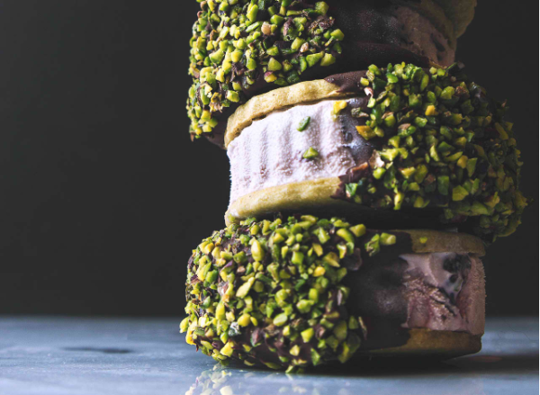 את עוגת השבת הזו תרצו לאמץ לכל השבוע