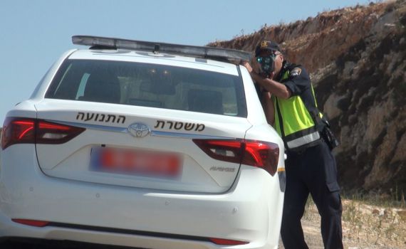 מול המערב הפרוע- המשטרה במבצע אכיפה ביו"ש