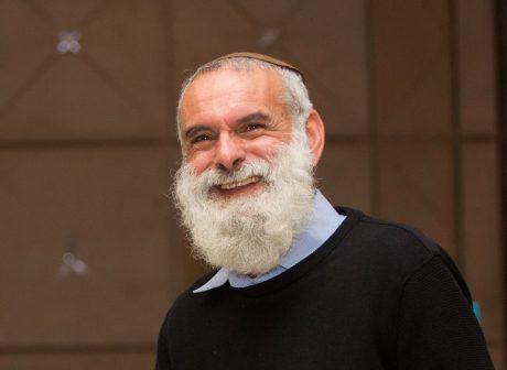 התפללו לרפואתו:גידול נוסף התגלה בגוף של הרב רונצקי