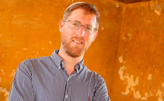 יצחר מאיר מופיע ב'גולה – ירושלמית'