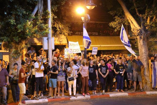 בג"ץ החליט: עד 500 איש יפגינו מול בית היועמ"ש