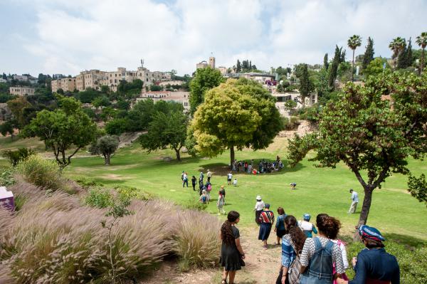 ירושלים שלא הכרתם: סיורים רגליים ותאטרון מסייר