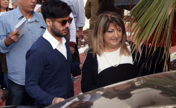 'הוא צודק': בנה של שולה זקן במתקפה נגד ארי הרו