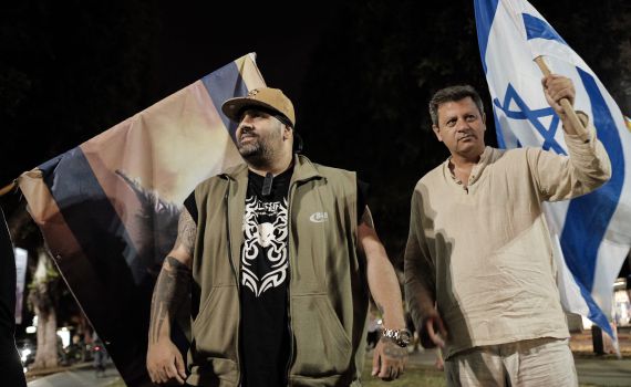 אופס: 'הצל' שכח לחדש דומיין והפך לבדיחה