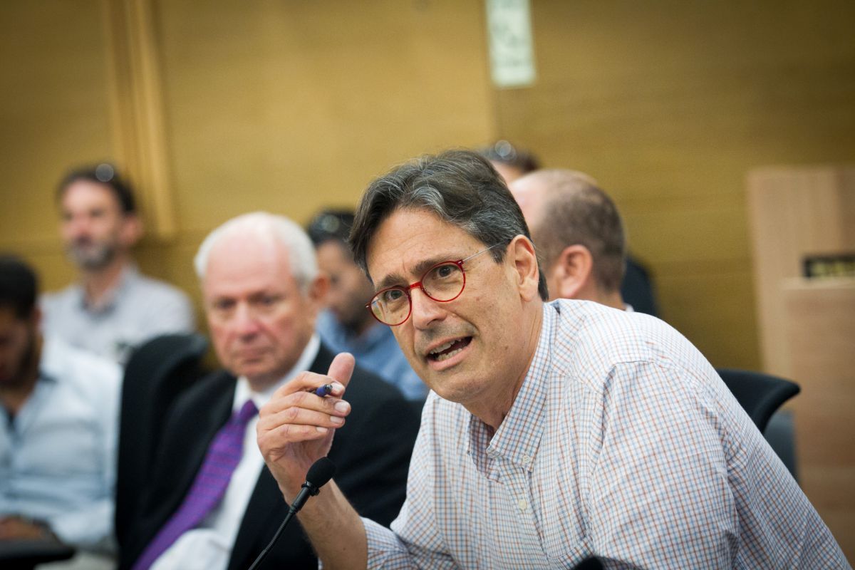 עונש מוות לרה"מ? הלייק של ערד ניר שעורר סערה