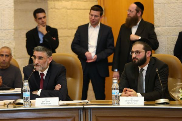 ראשי ש"ס בירושלים נגד הרב חיים אמסלם:"דיון חוזר"