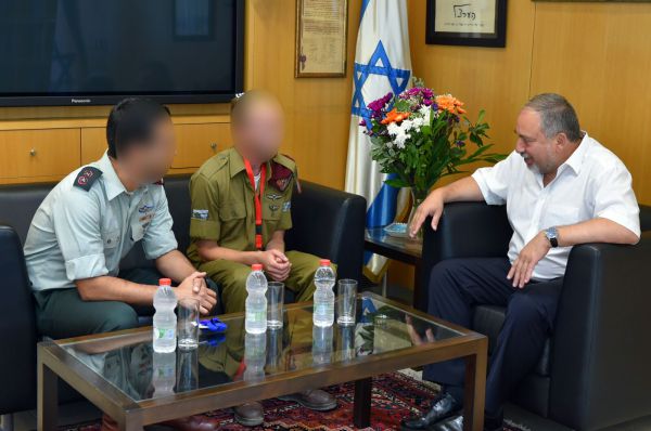 משפחתו של ע': "עשינו מה שכל אזרח ושכן היה עושה"