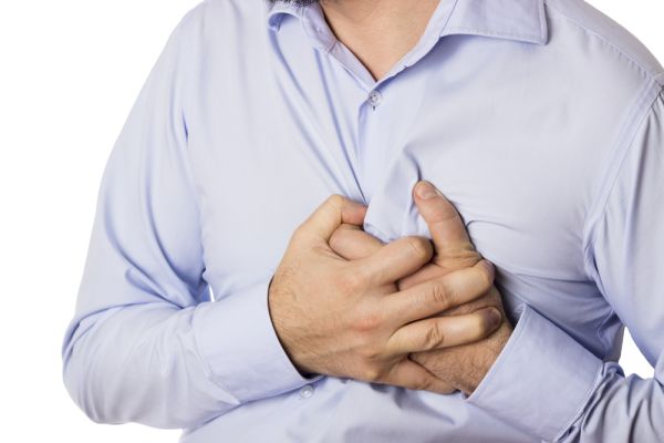 יש לו מזל: בן 60 התמוטט ליד מנהל חדר מיון בהדסה