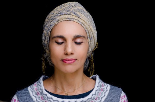 האזינו: אתי אנקרי בסינגל חדש על שרח בת אשר