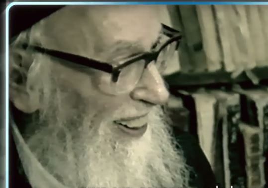 צפו: סרטונים נדירים של הרב שלמה זלמן אוירבך
