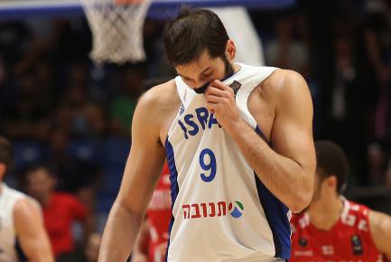 אלפי שקלים ותכשיטים:חדרי שחקני הנבחרת נפרצו