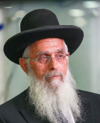 הרב אריאל הפתיע את הנוכחים: "אני פורש"