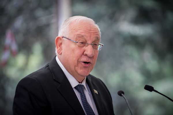 על חשבון אזרחים; ריבלין: "חמאס מפעיל בסיסי טרור בבתי חולים"