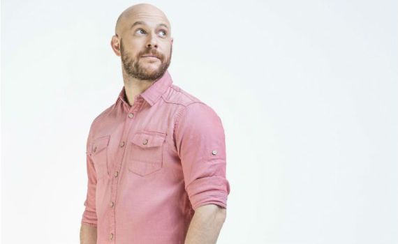 אבי נוסבאום מופיע ב'גולה'