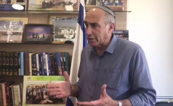 "דוד המלך ואברהם אבינו למדו תורה והיו בצבא"