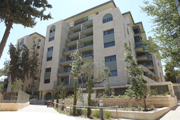 מגמה חדשה: סרוגים שעוזבים את ביתם ועוברים לגור בירושלים