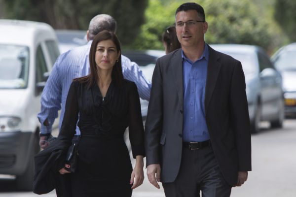 אביה של גאולה אבן- סער הלך לעולמו