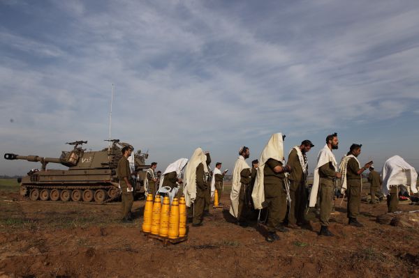 לפי רבינו הרצי"ה אין פטור מצבא לתלמידי ישיבה